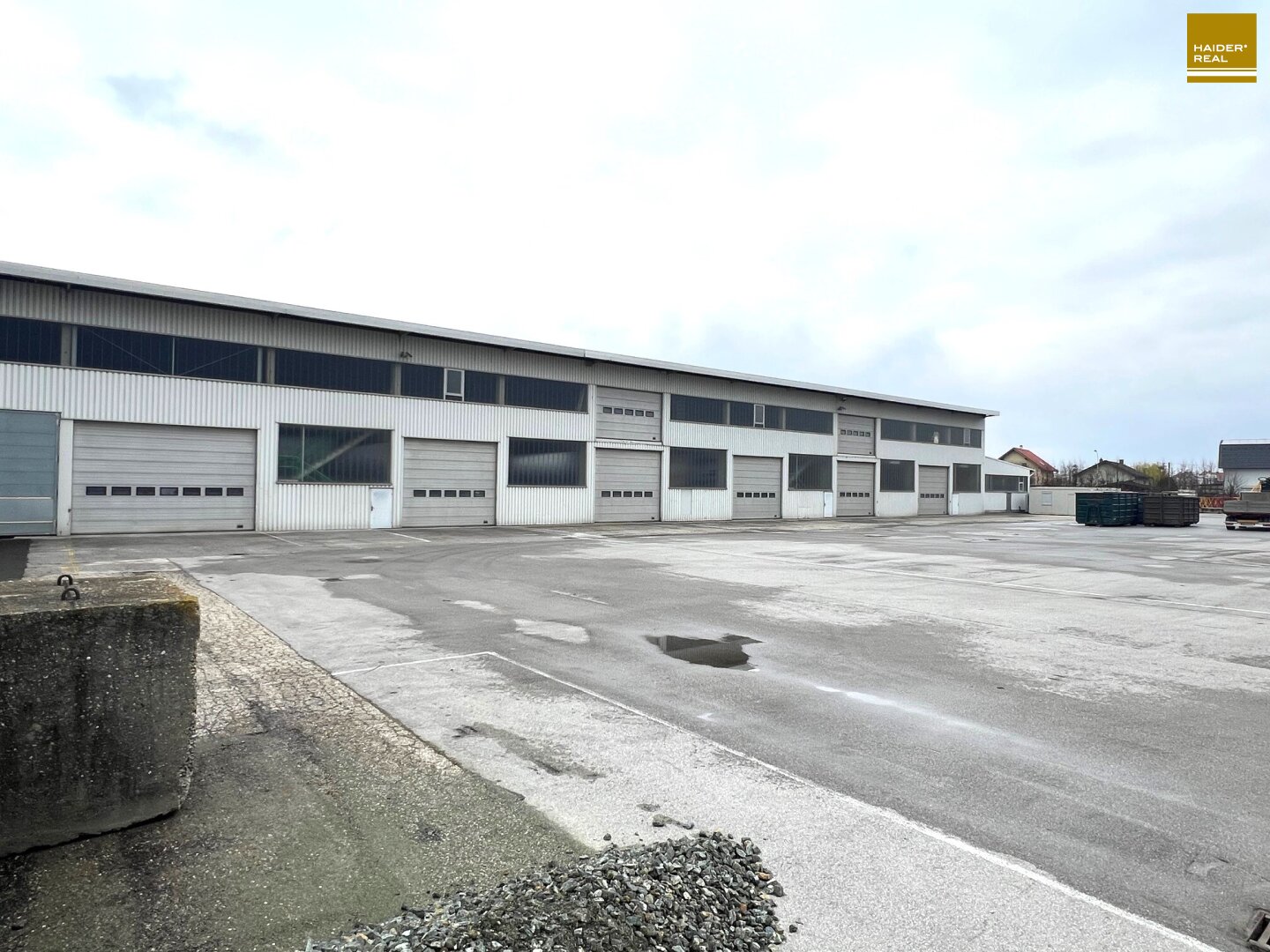 LAGERHALLE optional mit Freiflächen und Bürofläche - Bruck an der Leitha zu vermieten!