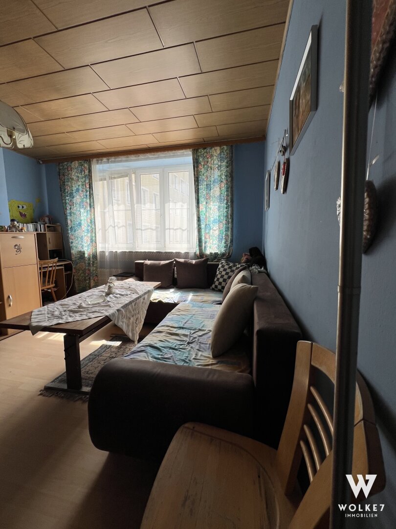 Vermietete 2 Zi-Wohnung mit Aufwertungspotenzial