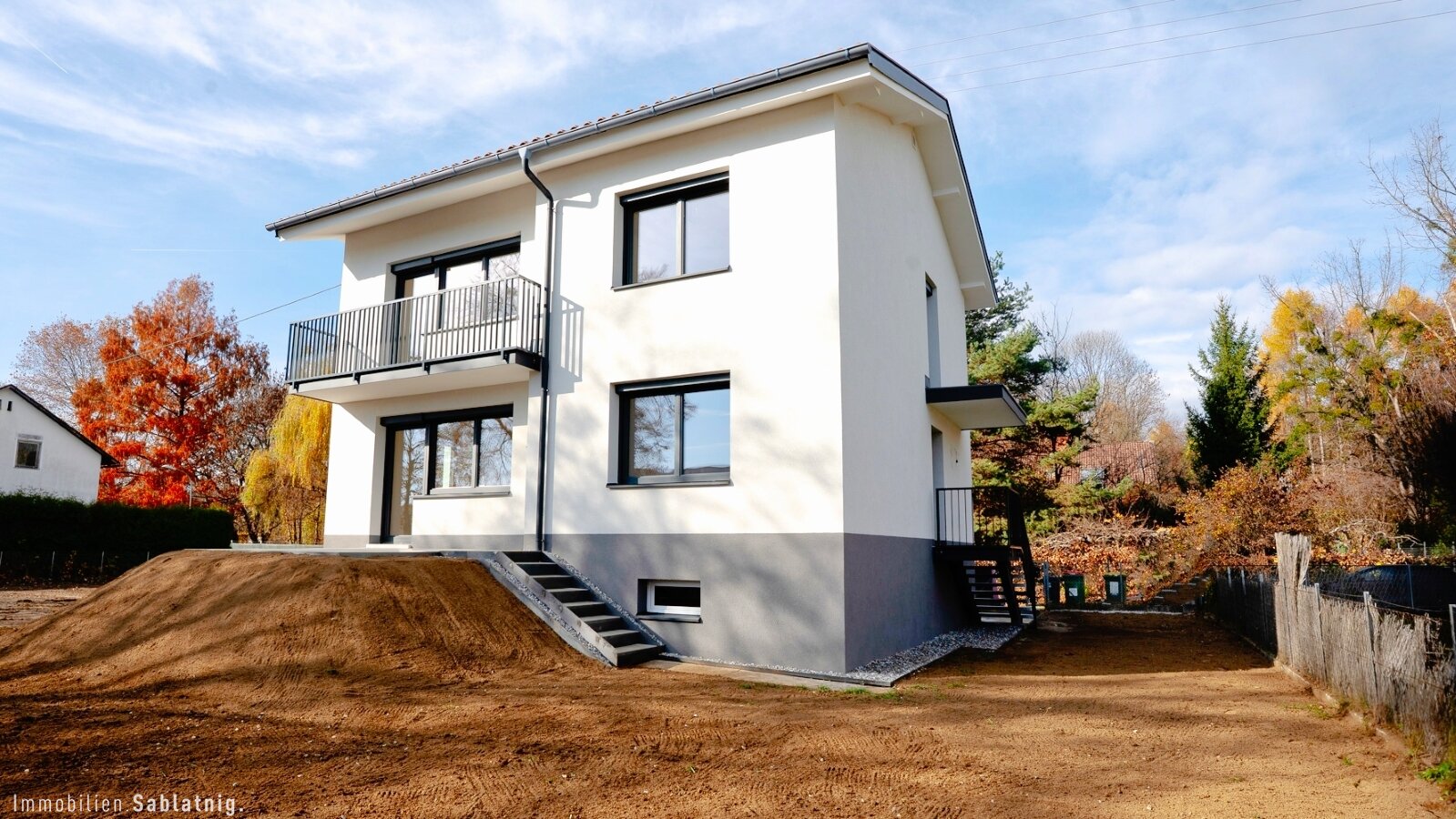 CHARMANTES EINFAMILIENHAUS! Sonnige, zentrale Lage auf 600 m² Grundstück!