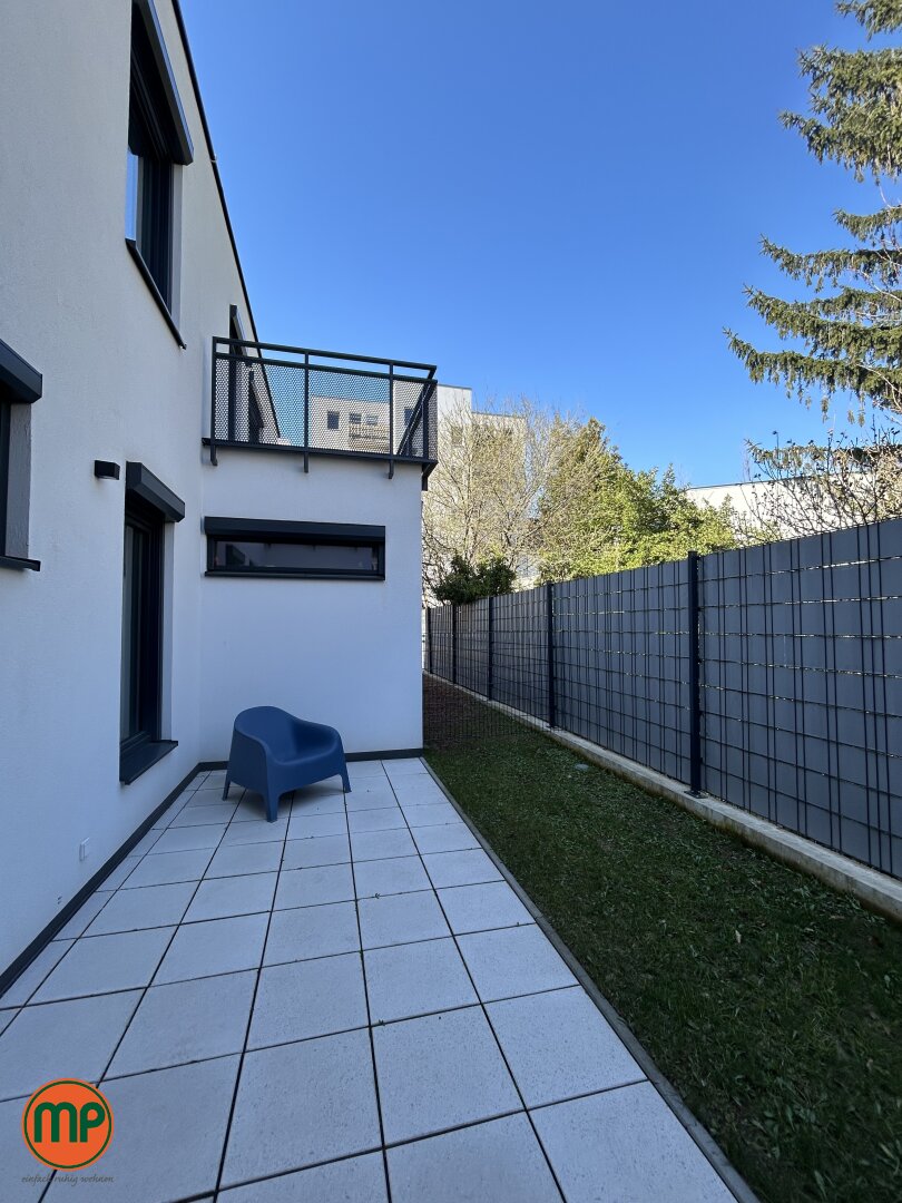 Garten & Terrasse: Neubauwohnung vollmöbliert