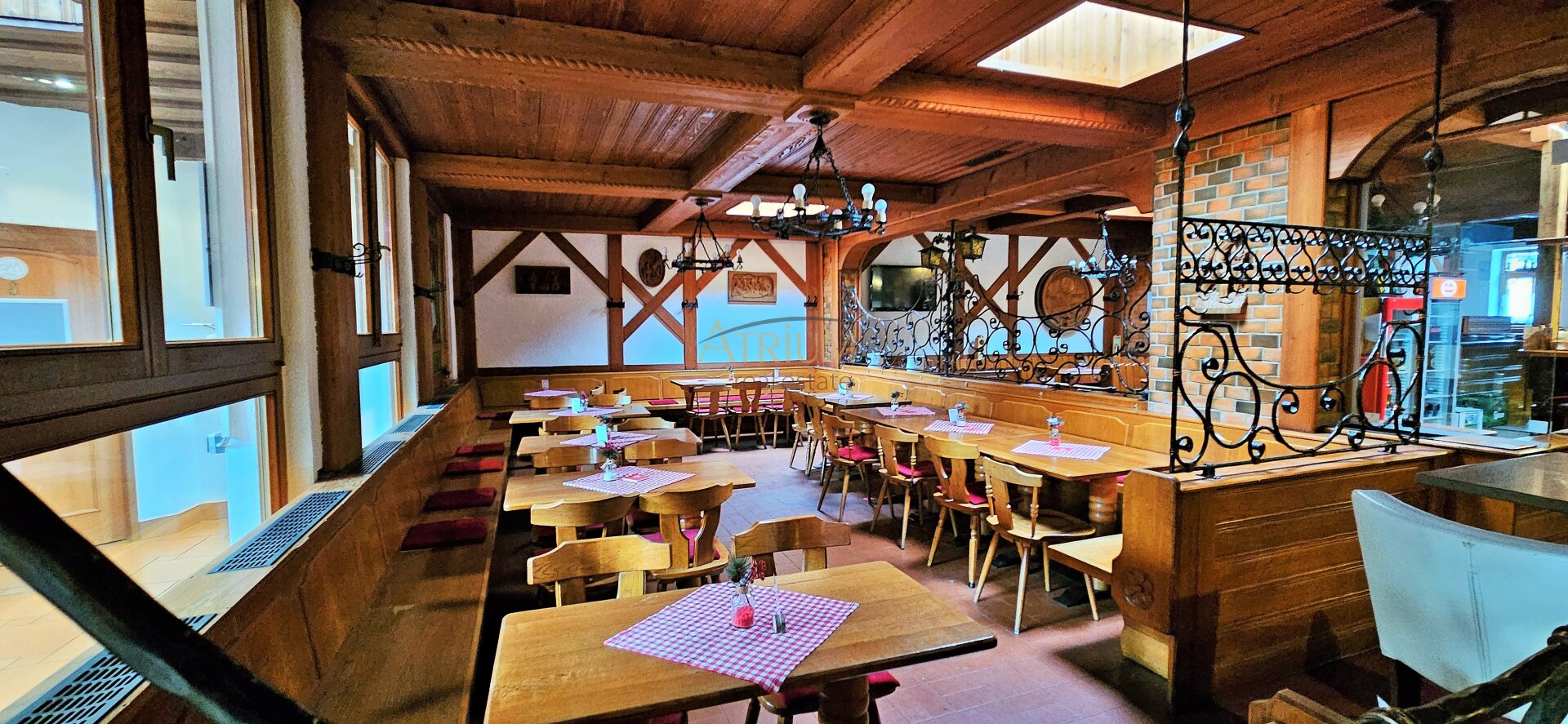 Gastronomie mit idylischen Gastgarten in Stammersdorfer Bestlage