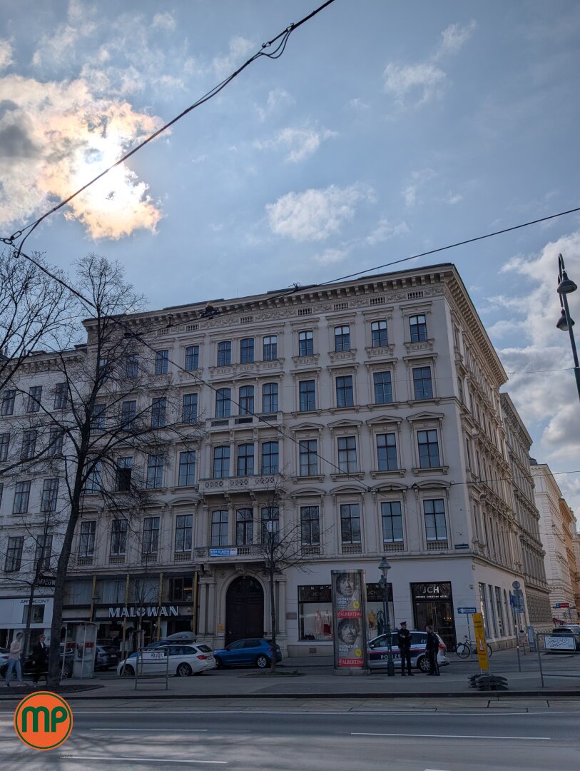 Prachtresidenz am Burggarten: 200 m² Eleganz & Geschichte