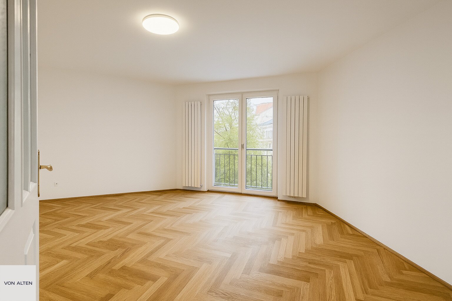 Befristet vermietet: Sanierte 3-Zimmer-Wohnung im 4. Liftstock