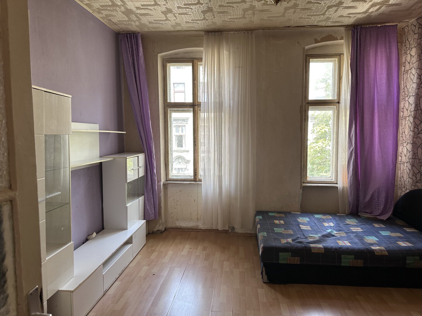 1-Zimmer in einem modernisierten ALTBAUHAUS