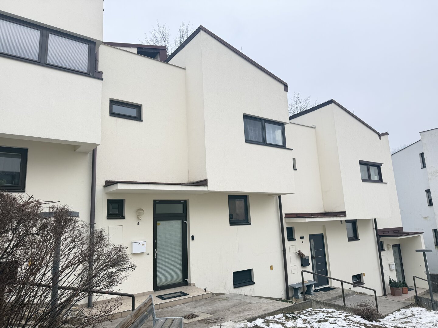 Gepflegtes Reihenhaus mit Dachterrasse, Eigengarten in zentrumsnaher Purkersdorfer Bestlage !