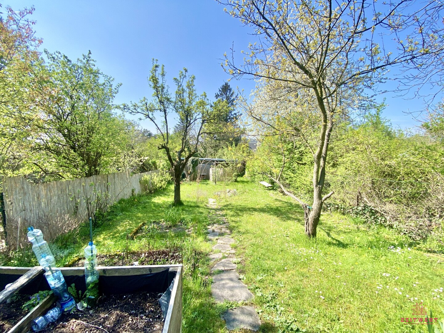 GRUNDSTÜCK MIT ALTBESTAND - GRÜNRUHELAGE NAHE LAINZER TIERGARTEN