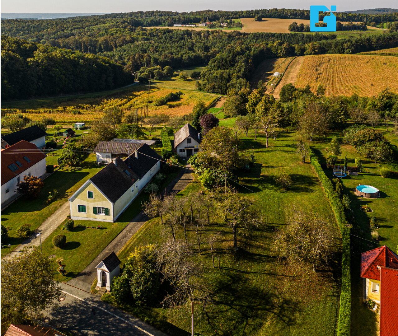 Großes Grundstück mit Ferienhaus – Ein Paradies für Erholungssuchende !