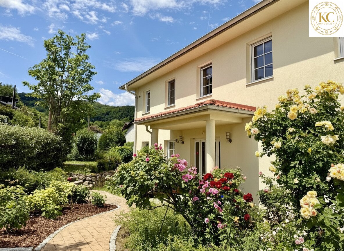 Exklusive Villa mit südländischem Flair und Panoramablick