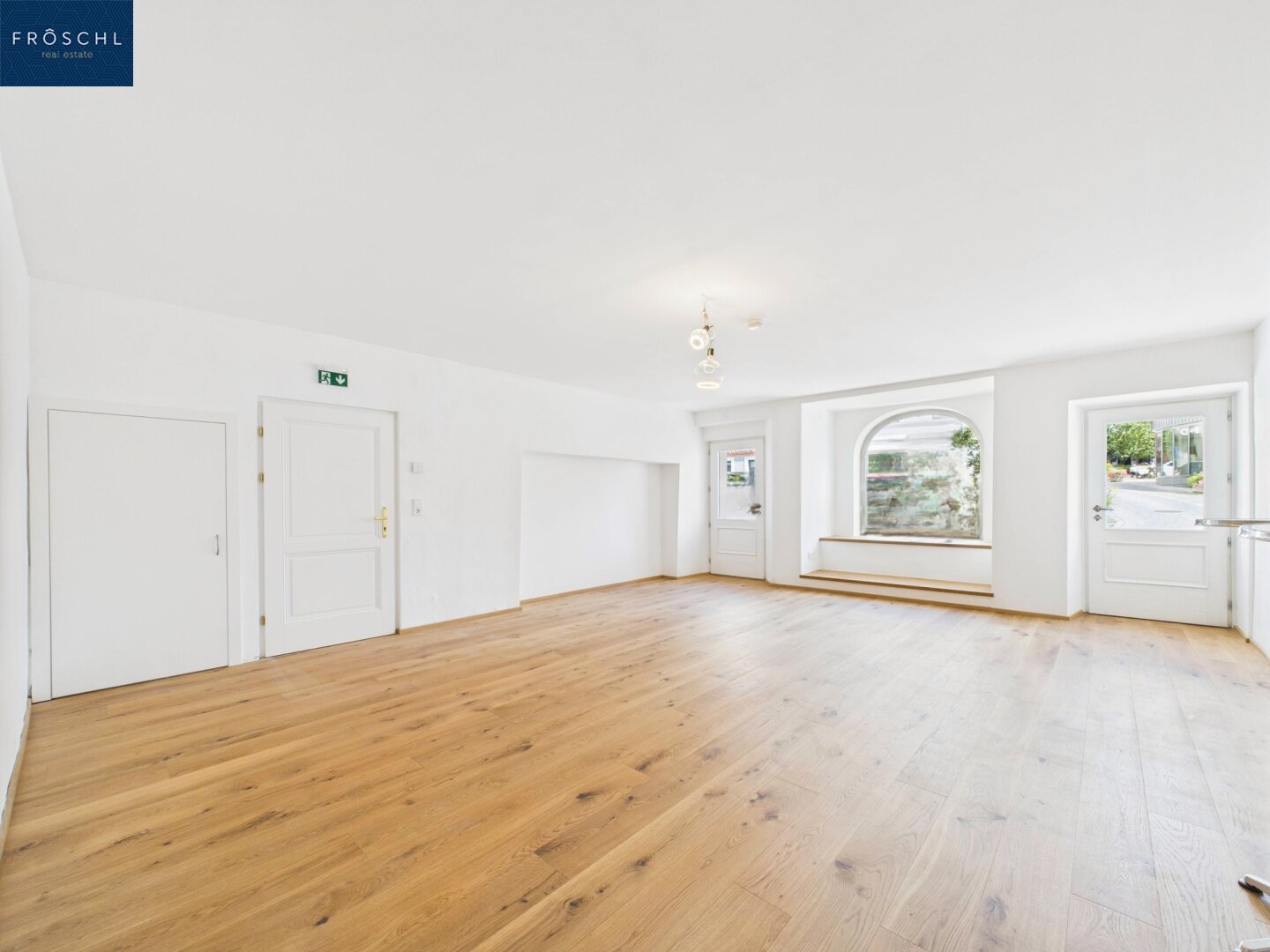Repräsentatives Büro oder Geschäftslokal ca 50 m² - Vollsaniert - Zwettl Landstraße/Hauptplatz