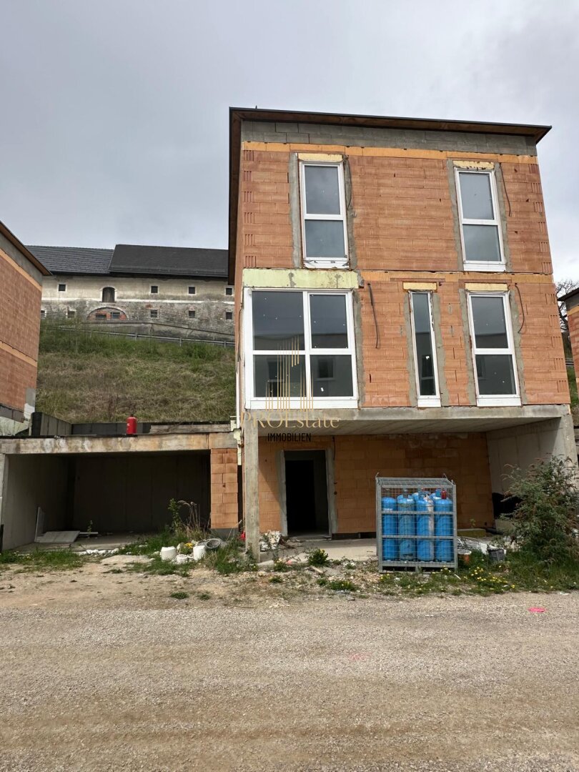 Letzte Chance auf ein leistbares Zuhause: belagsfertig um unvergleichbare           € 250.000 und mit Aufpreis - schlüsselfertig!