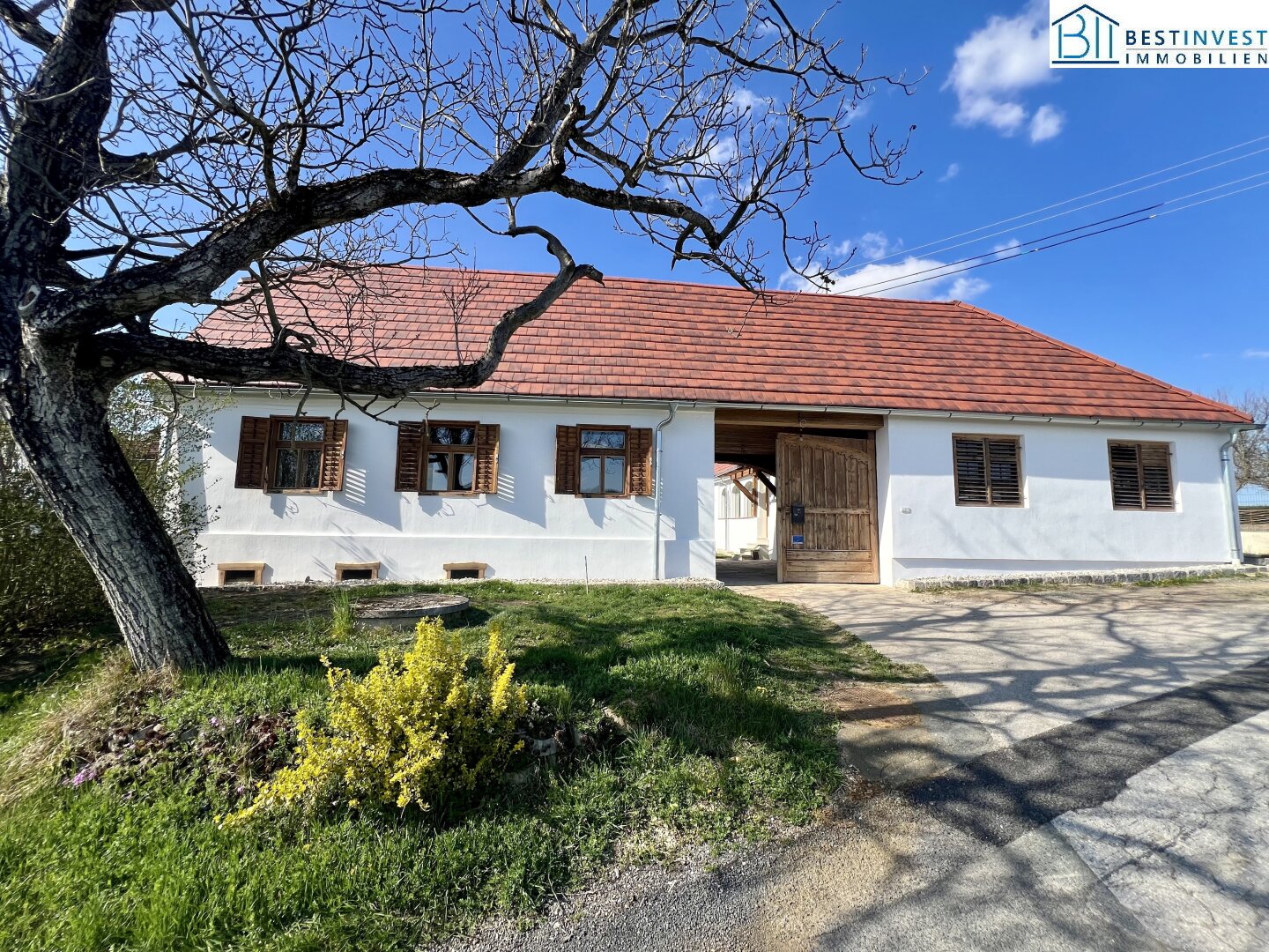 Einzigartiger & Authentischer Vierkanthof mit Arkaden im südlichen Burgenland