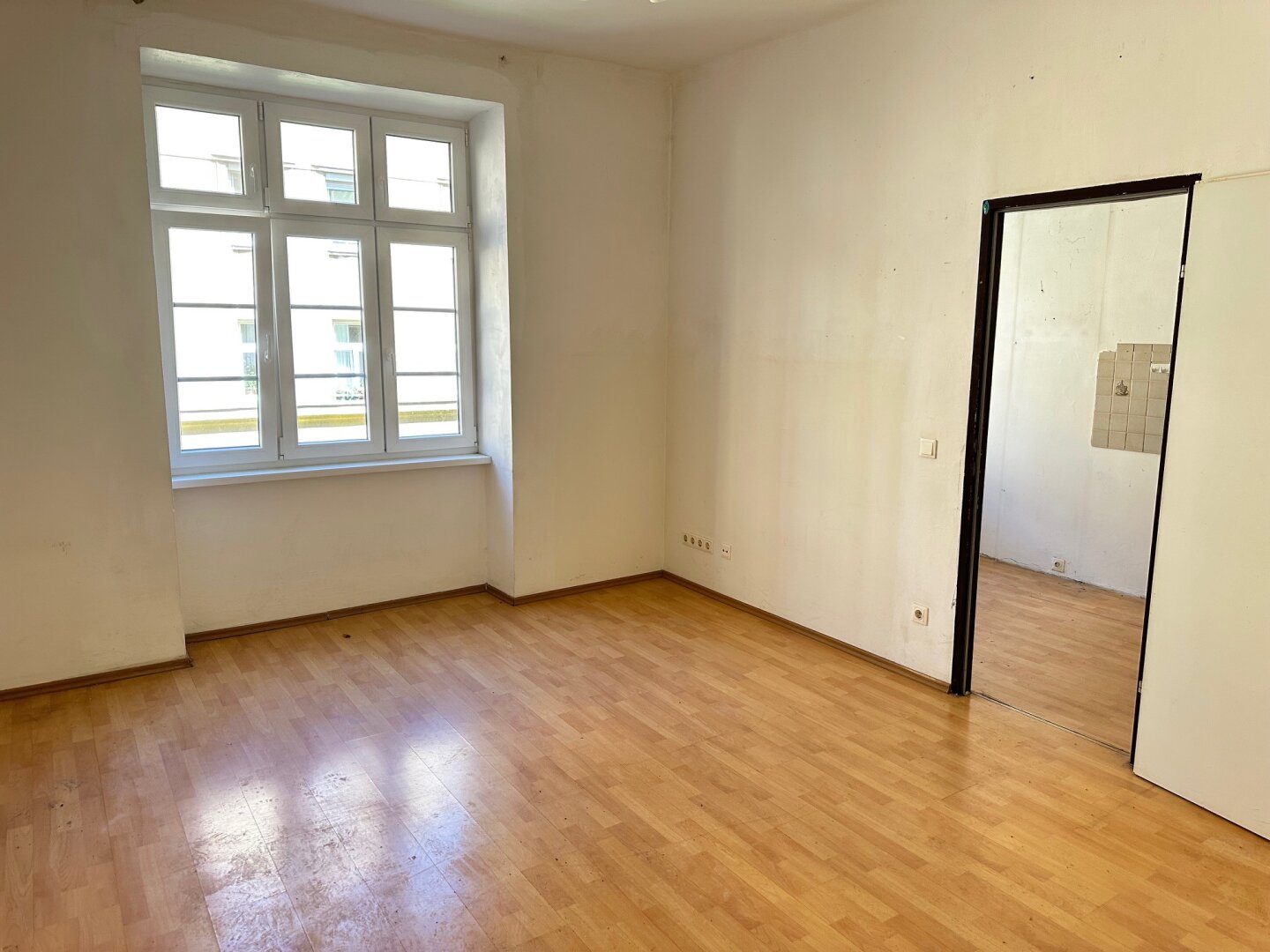 Kleinwohnung in Simmering nahe EKZ Simmeringer Zentrum