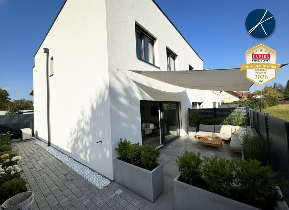Erstbezug! Moderne Doppelhaushälften mit großen Terrassen & Top Ausstattung!