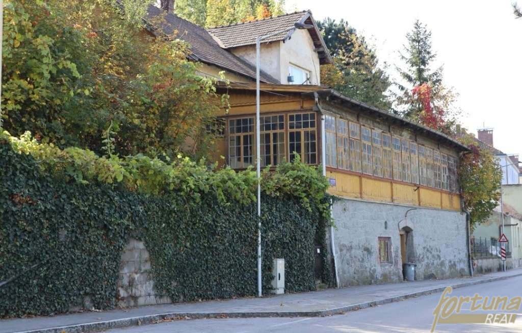 ** Dornröschenhaus mit Grundstück um 142.000,-€ **