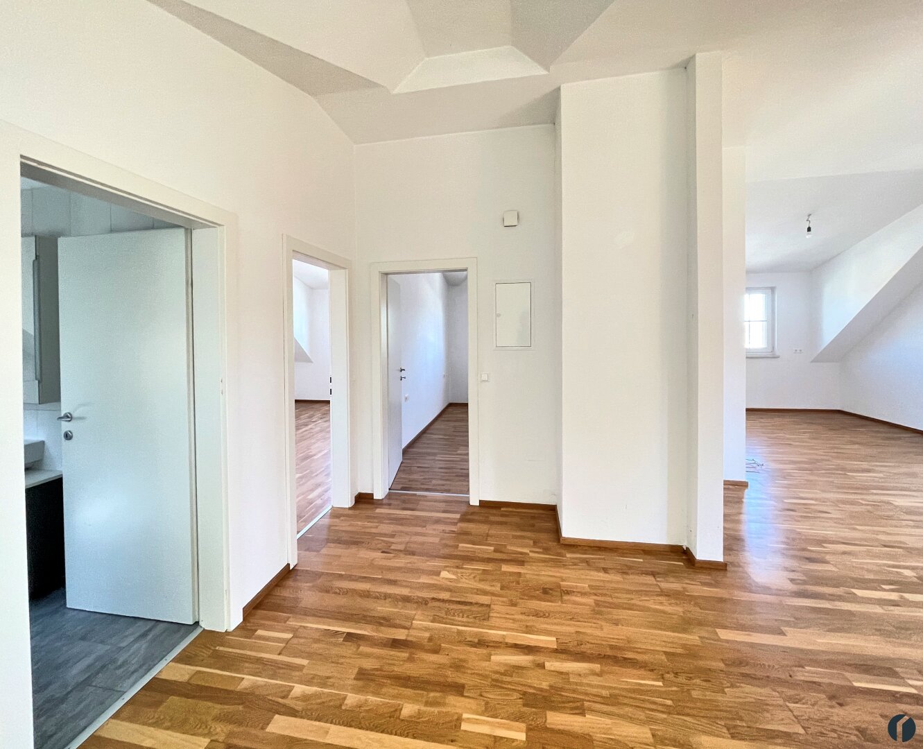 Helle Dachgeschoss-Wohnung in Neulengbach mit Garten