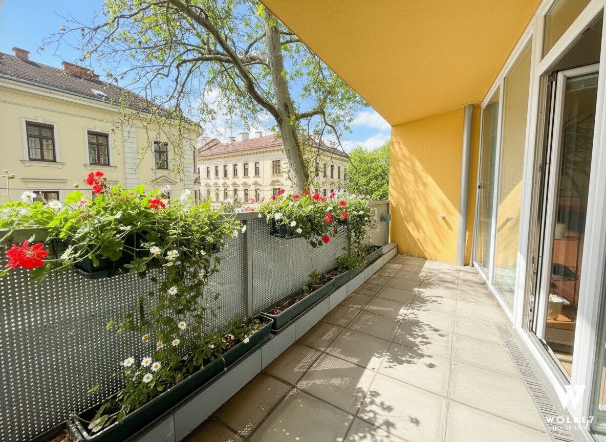 Charmante 2-Zimmer-Wohnung mit westseitiger Loggia in ruhiger Lage