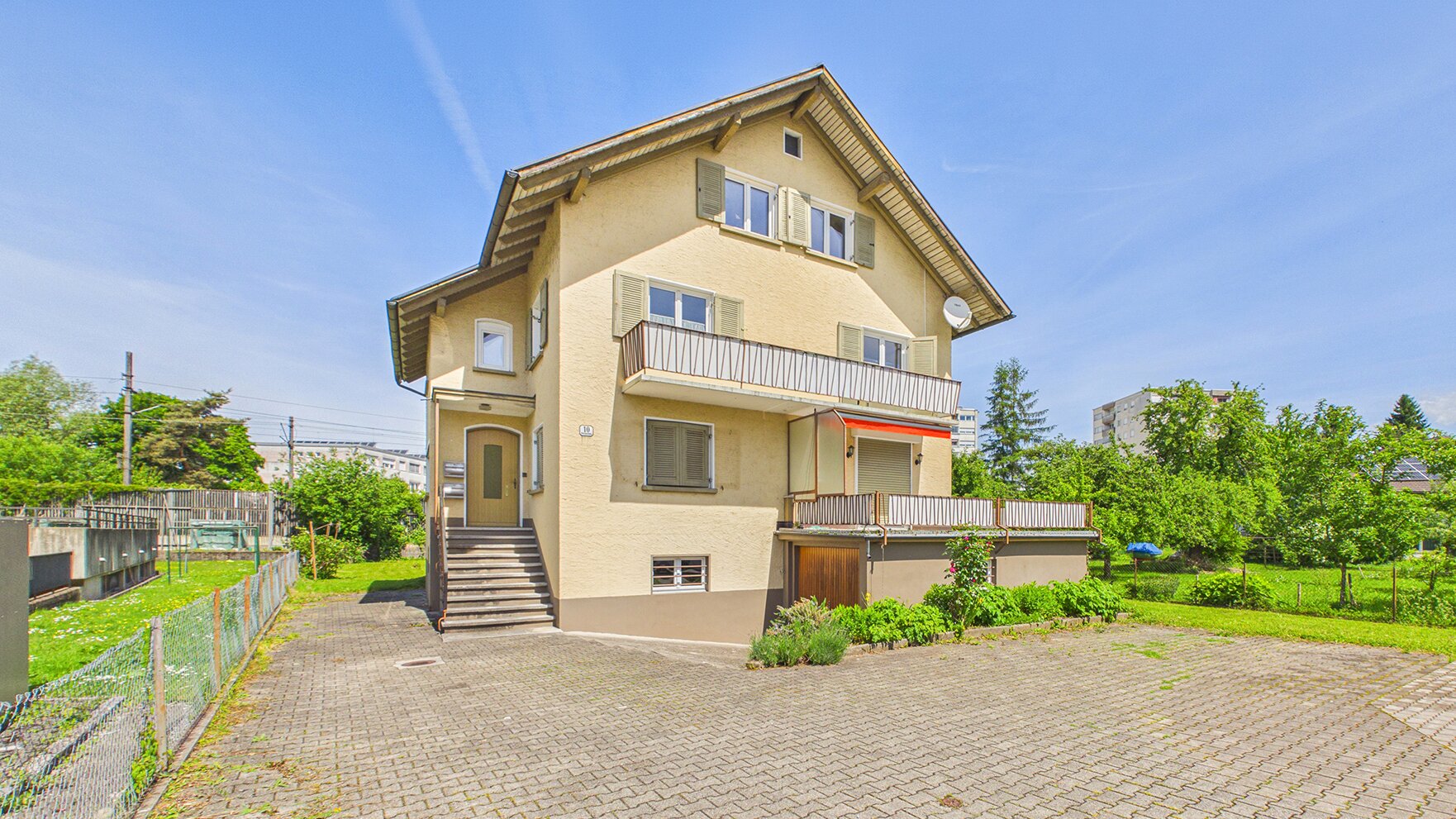 Bregenz | Wohnhaus mit 3 separaten Einheiten in Bodenseenähe