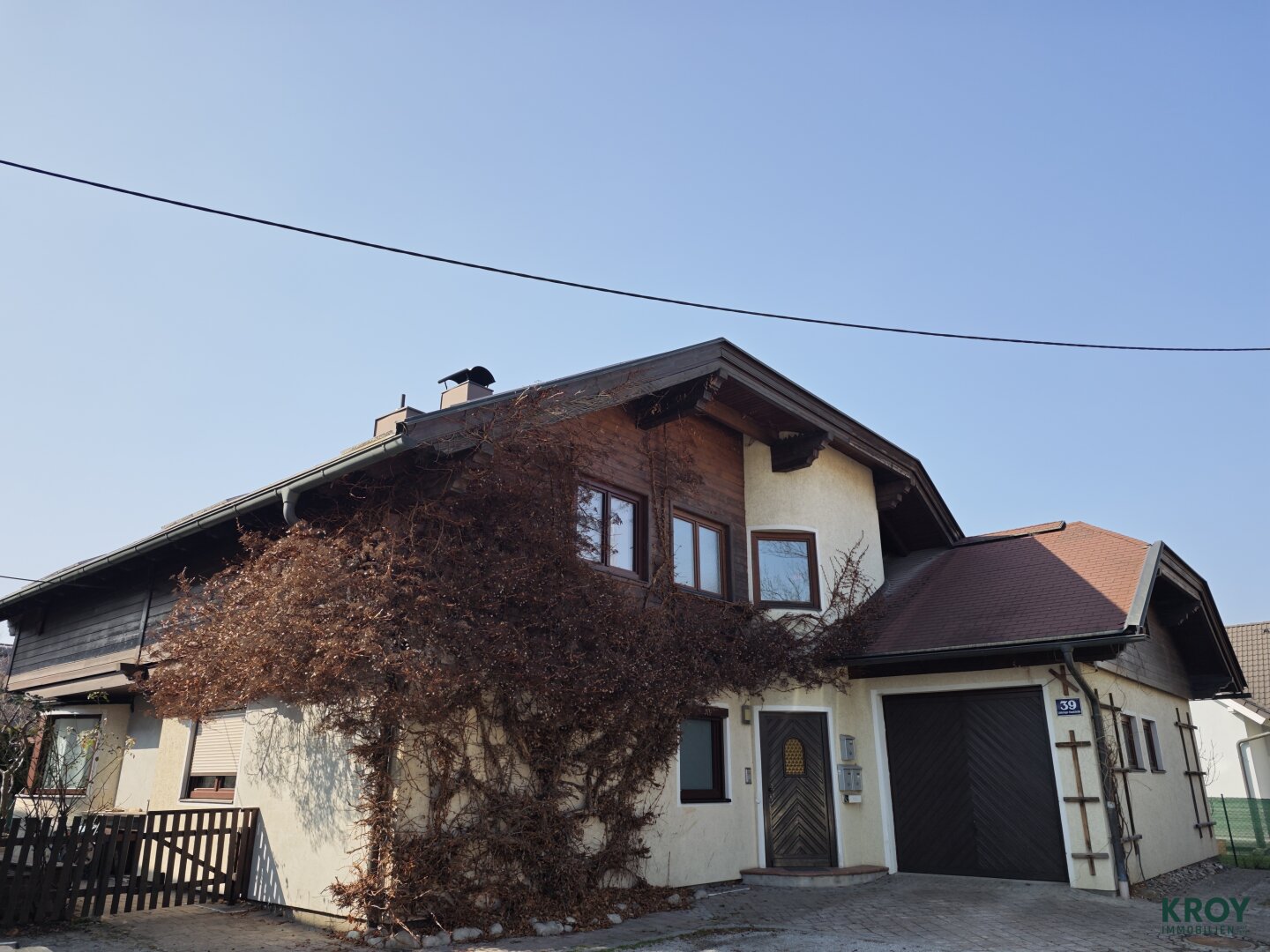 Sonnige 2-Zimmer Dachgeschoßwohnung mit Süd-Balkon - Pauschalpreis inkl. BK, Heizung, Warmwasser, Strom und PKW-Abstellplatz