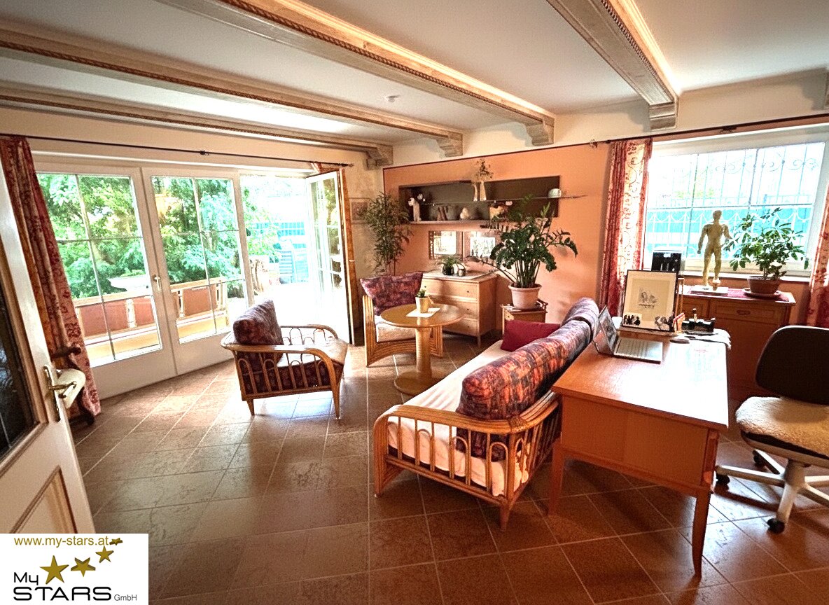 geräumige 6 Zimmer in Neuhaus am Inn: gepflegt, mit Garage, Garten und Terrasse!