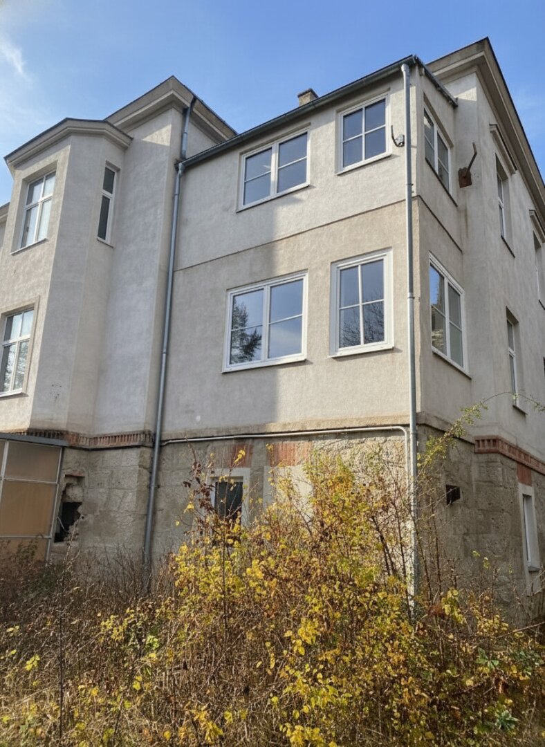 Attraktives Zinshaus in grüner Ruheoase mit tollen Garten