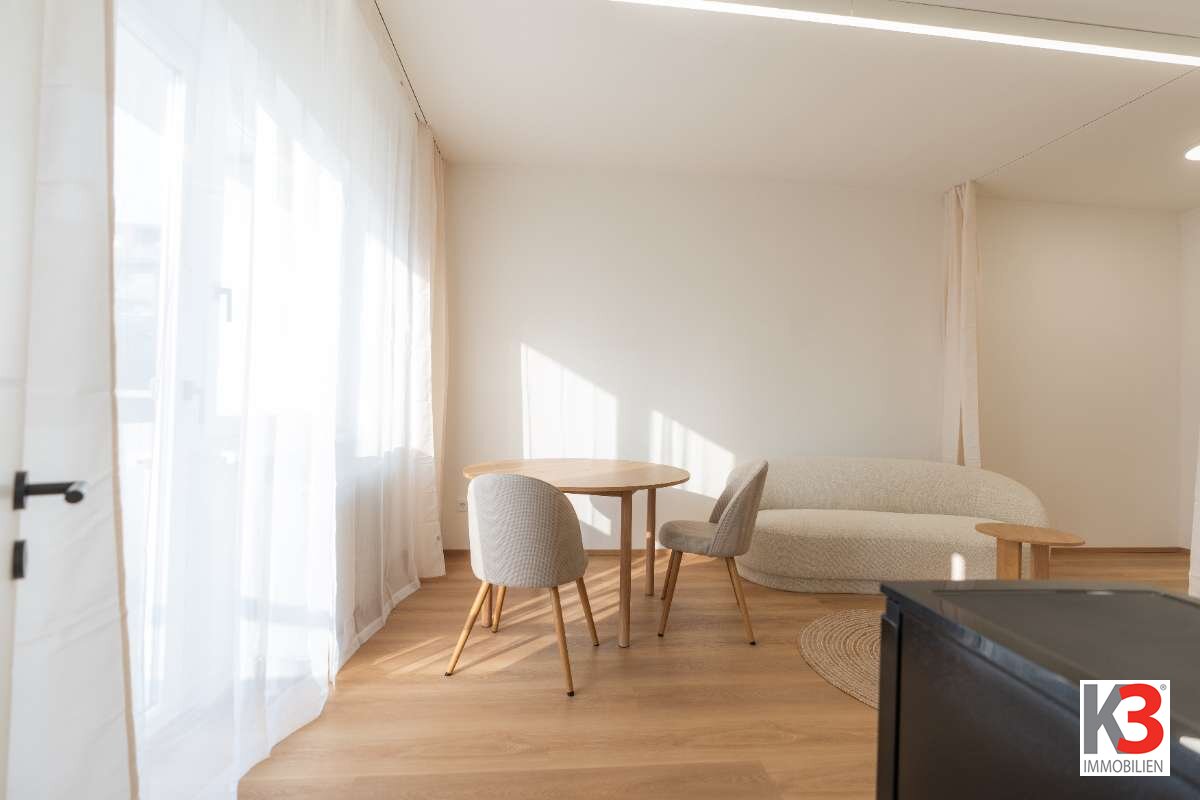 K3 - Salzburg/Elisabeth-Vorstadt - Stilvoll modernisierte Garconniere mit durchdachtem Raumkonzept & Balkon – bezugsfertig möbliert!!!