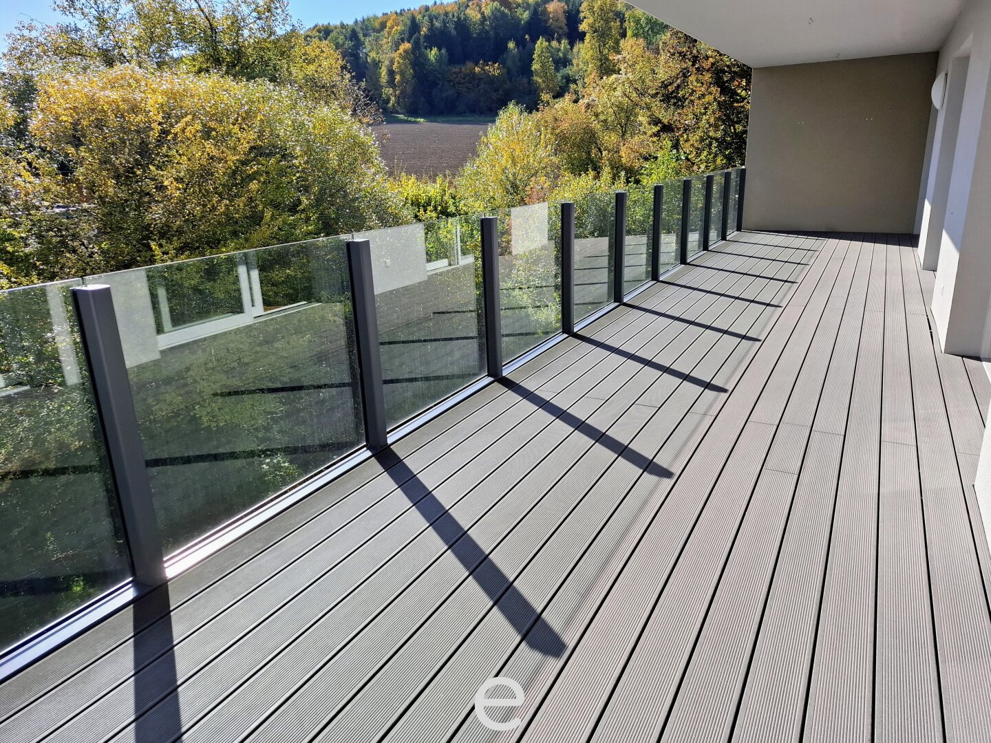 Stilvolle 4-Zimmer-DG-Wohnung mit herrlichem Naturblick in Schleißheim