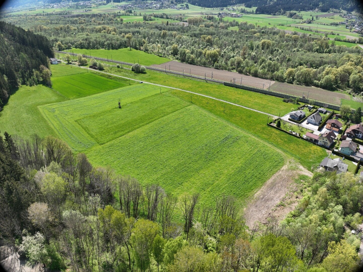 Natur- und zentrumsnahes Wohnen - 36 Baugründe in der sonnigen Trattensiedlung - Lendorf / Oberkärnten