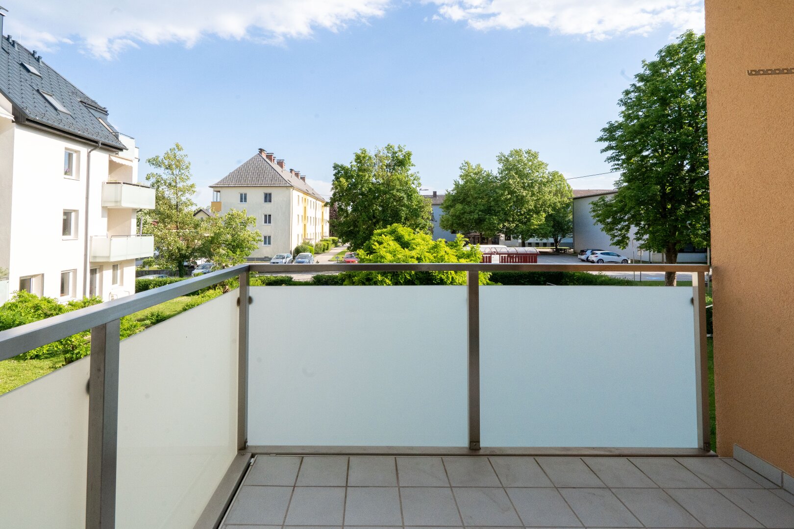 Charmante 3-Zimmer Wohnung mit Balkon/Loggia + Tiefgaragenparkplatz in Neuhofen an der Krems zu kaufen