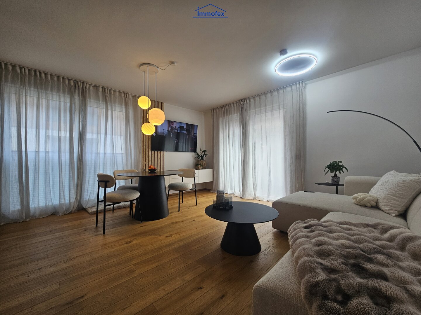 Neuwertige, vermietete Anlegerwohnung Nähe Achensee