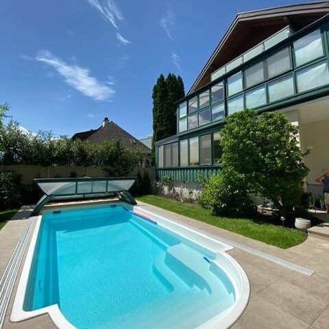 Preiststurz!! - Luxuriöses Mehrfamilienhaus mit großem Garten und Garage